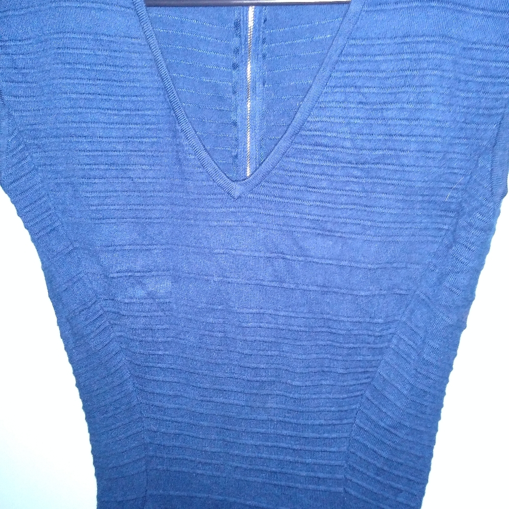 Guess Dress - Picture 3 of 5